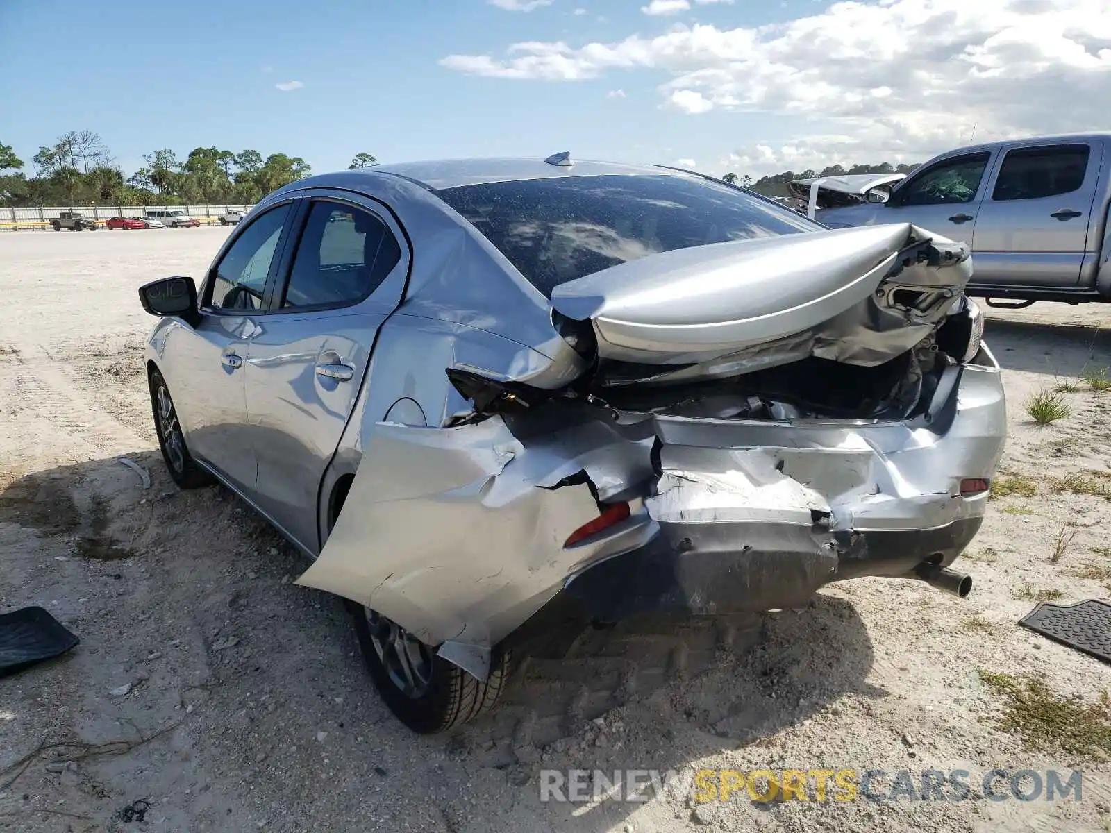 3 Photograph of a damaged car 3MYDLBYV3KY501074 TOYOTA YARIS 2019