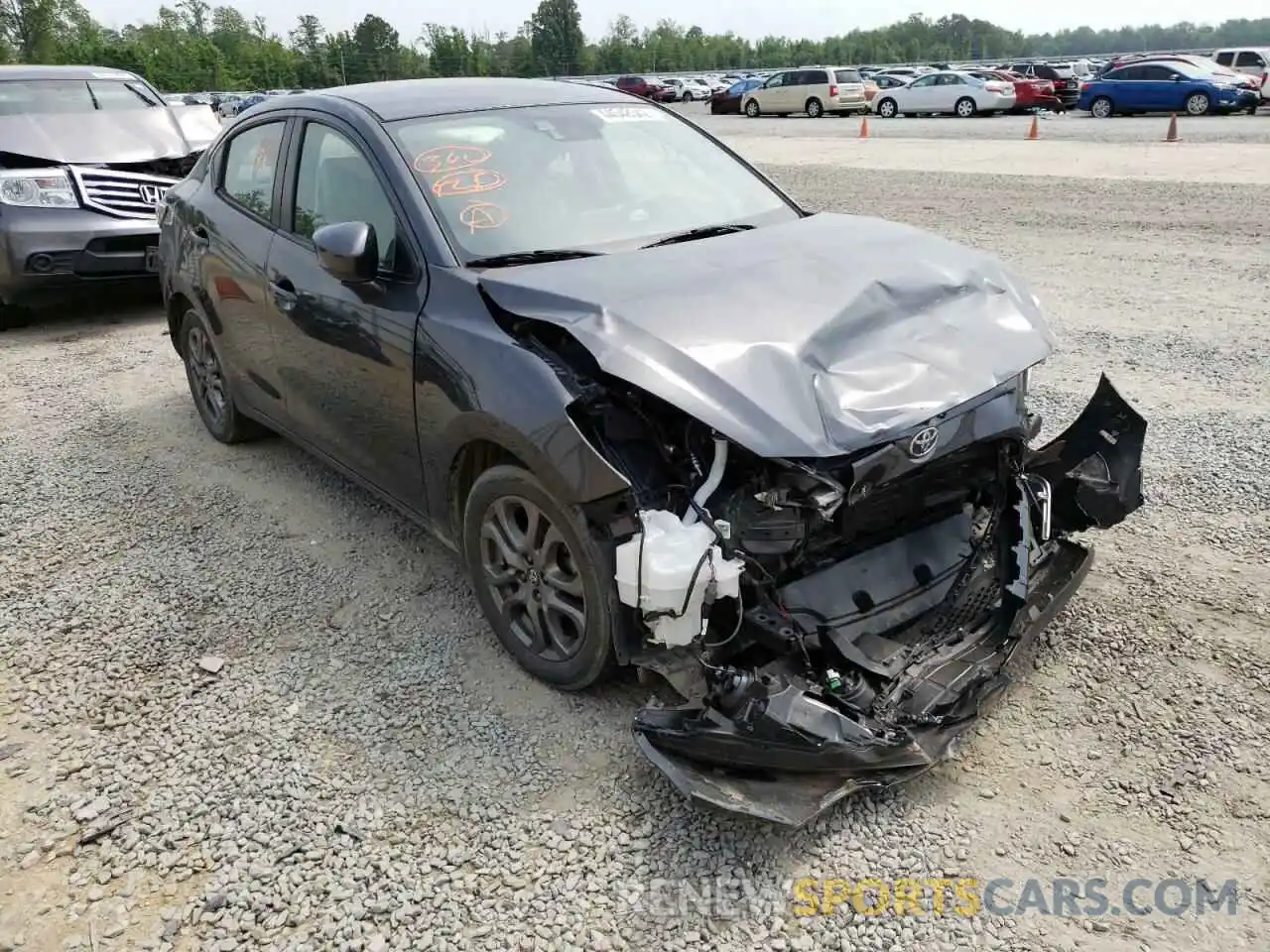 1 Photograph of a damaged car 3MYDLBYV3KY501088 TOYOTA YARIS 2019