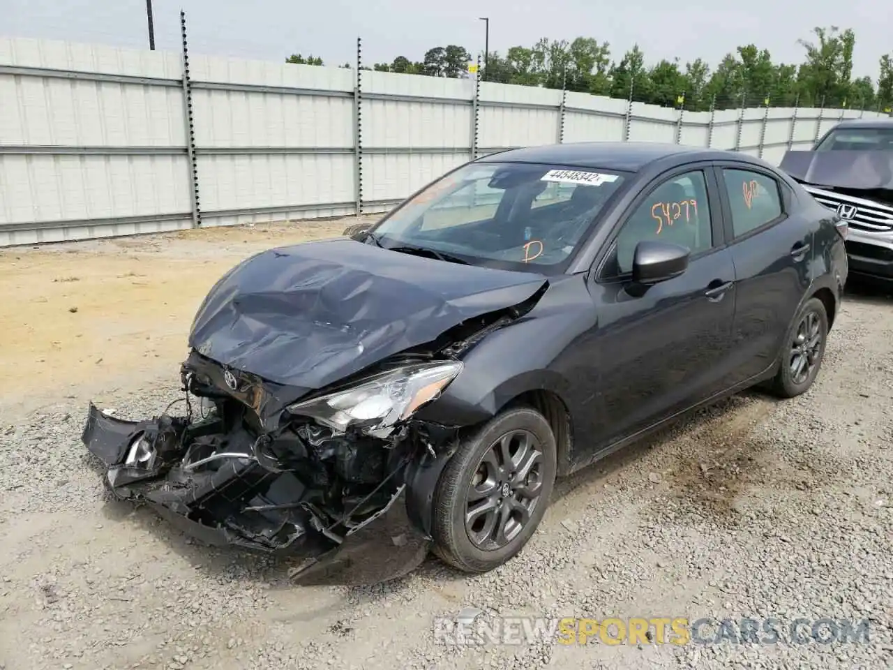 2 Photograph of a damaged car 3MYDLBYV3KY501088 TOYOTA YARIS 2019