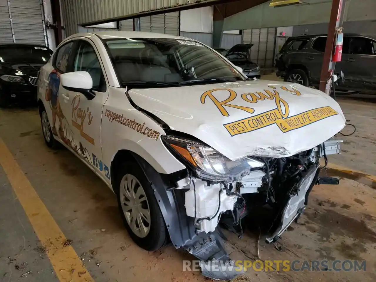 1 Photograph of a damaged car 3MYDLBYV3KY501253 TOYOTA YARIS 2019