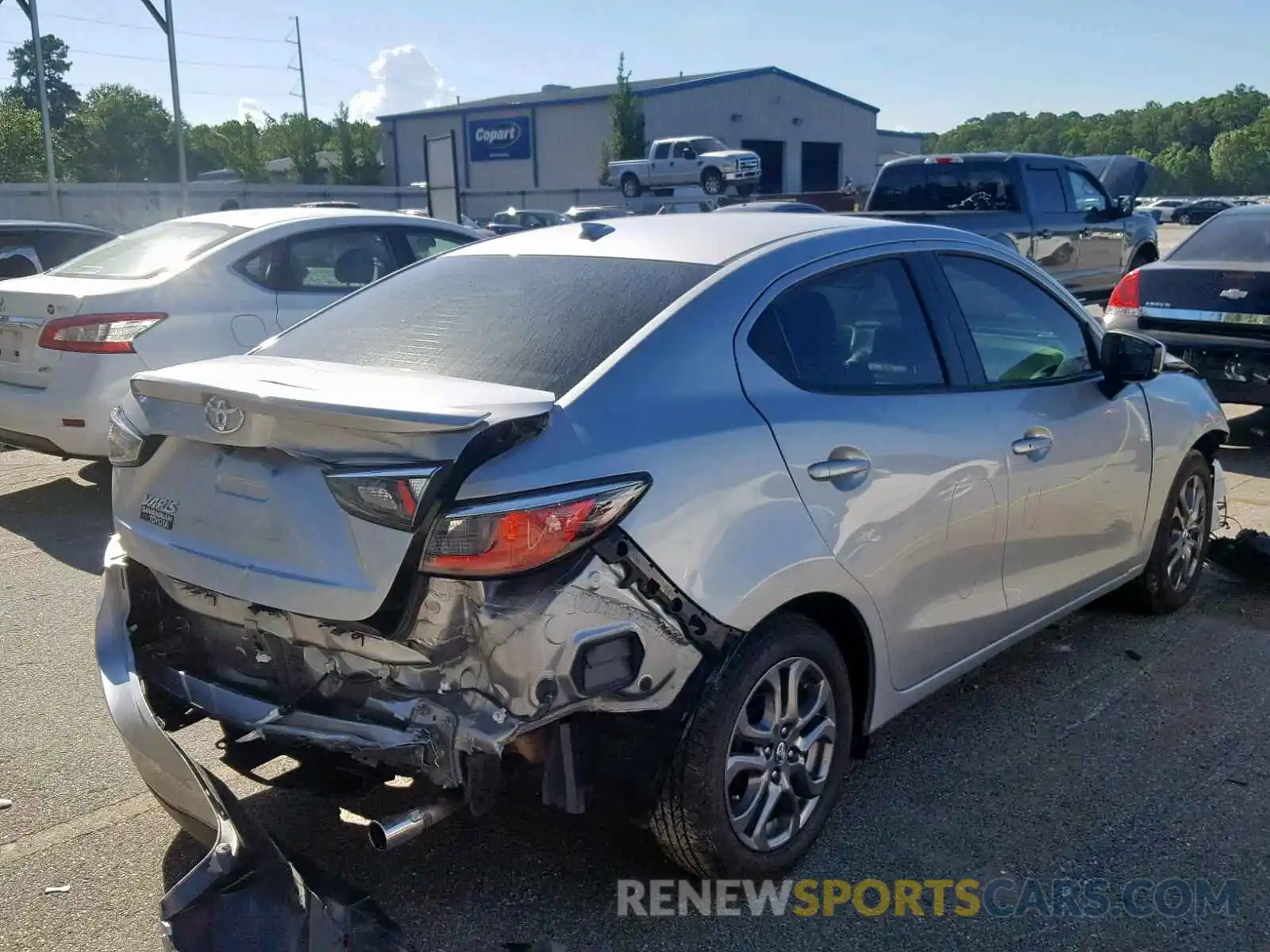 4 Photograph of a damaged car 3MYDLBYV3KY502340 TOYOTA YARIS 2019