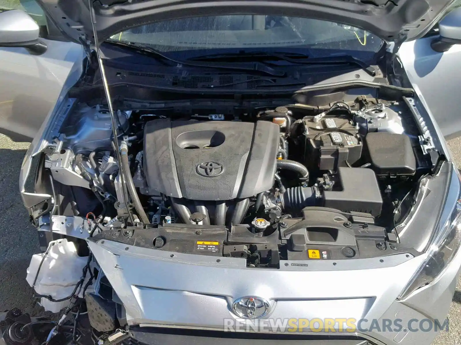 7 Photograph of a damaged car 3MYDLBYV3KY502340 TOYOTA YARIS 2019