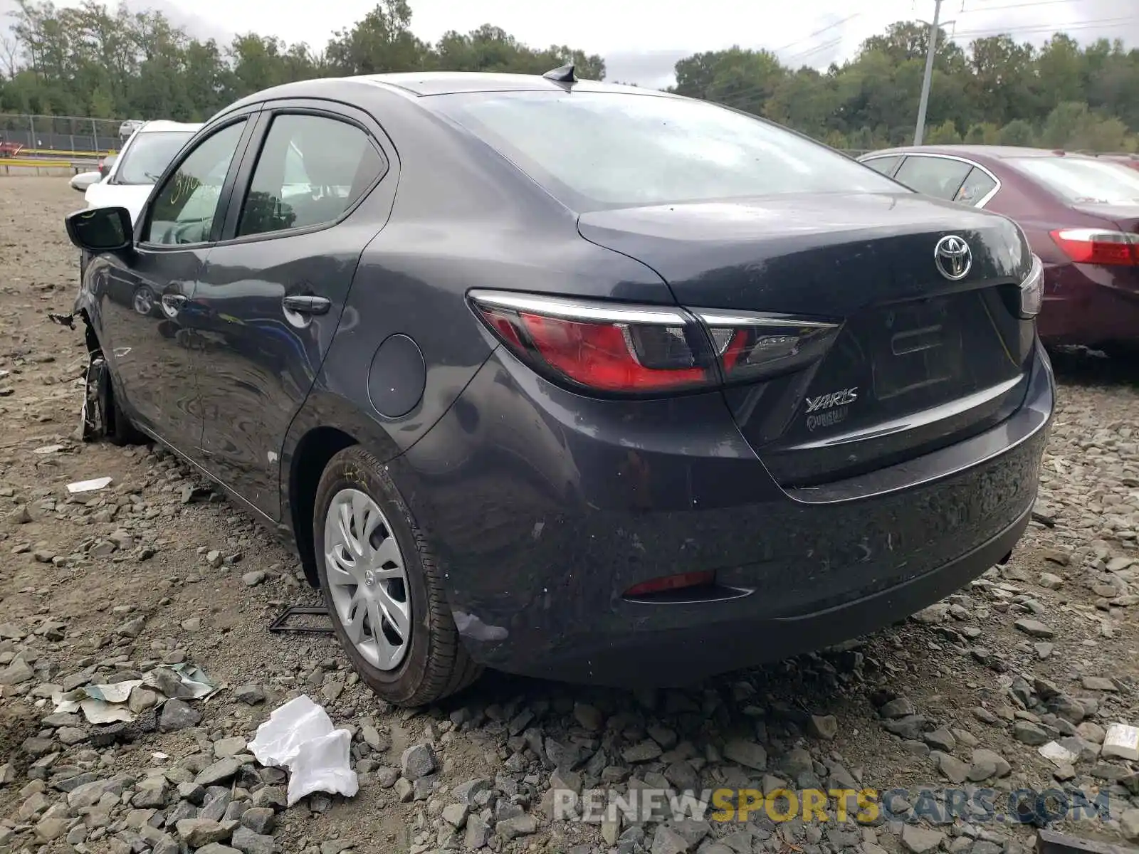 3 Photograph of a damaged car 3MYDLBYV3KY503715 TOYOTA YARIS 2019