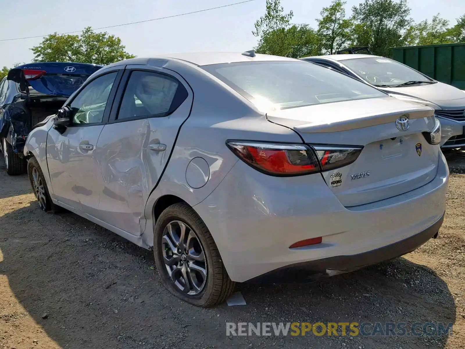 3 Photograph of a damaged car 3MYDLBYV3KY503746 TOYOTA YARIS 2019