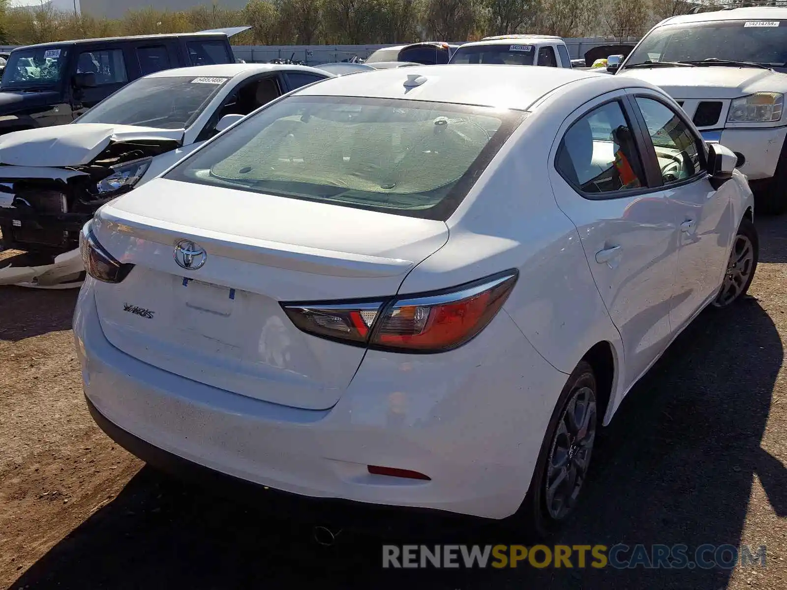 4 Photograph of a damaged car 3MYDLBYV3KY504041 TOYOTA YARIS 2019