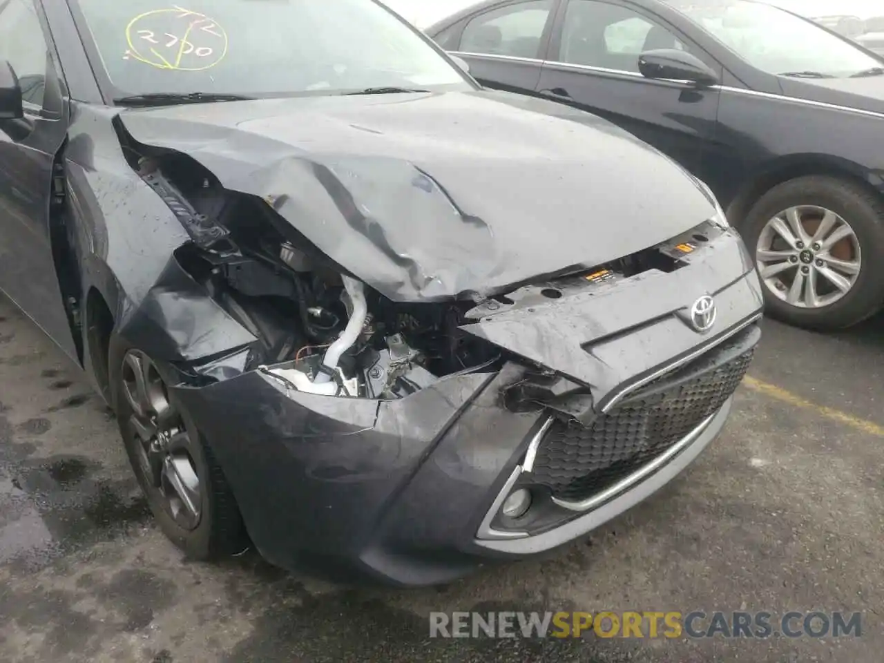 9 Photograph of a damaged car 3MYDLBYV3KY504735 TOYOTA YARIS 2019