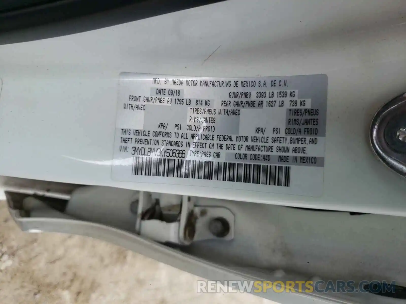 10 Photograph of a damaged car 3MYDLBYV3KY505366 TOYOTA YARIS 2019