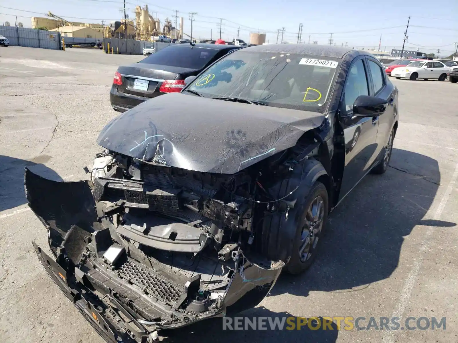 2 Photograph of a damaged car 3MYDLBYV3KY508056 TOYOTA YARIS 2019