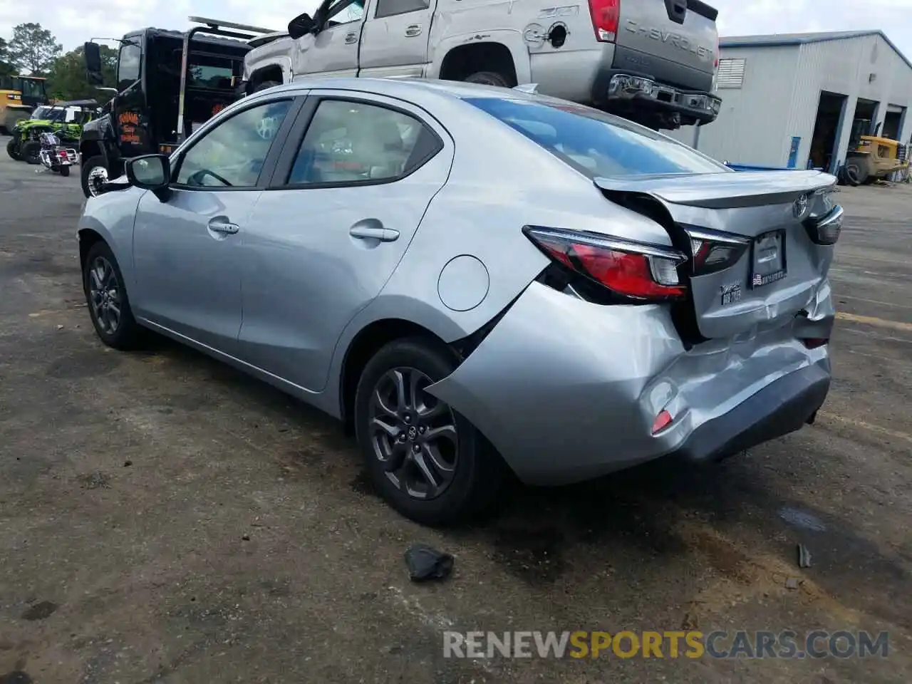 3 Photograph of a damaged car 3MYDLBYV3KY510194 TOYOTA YARIS 2019