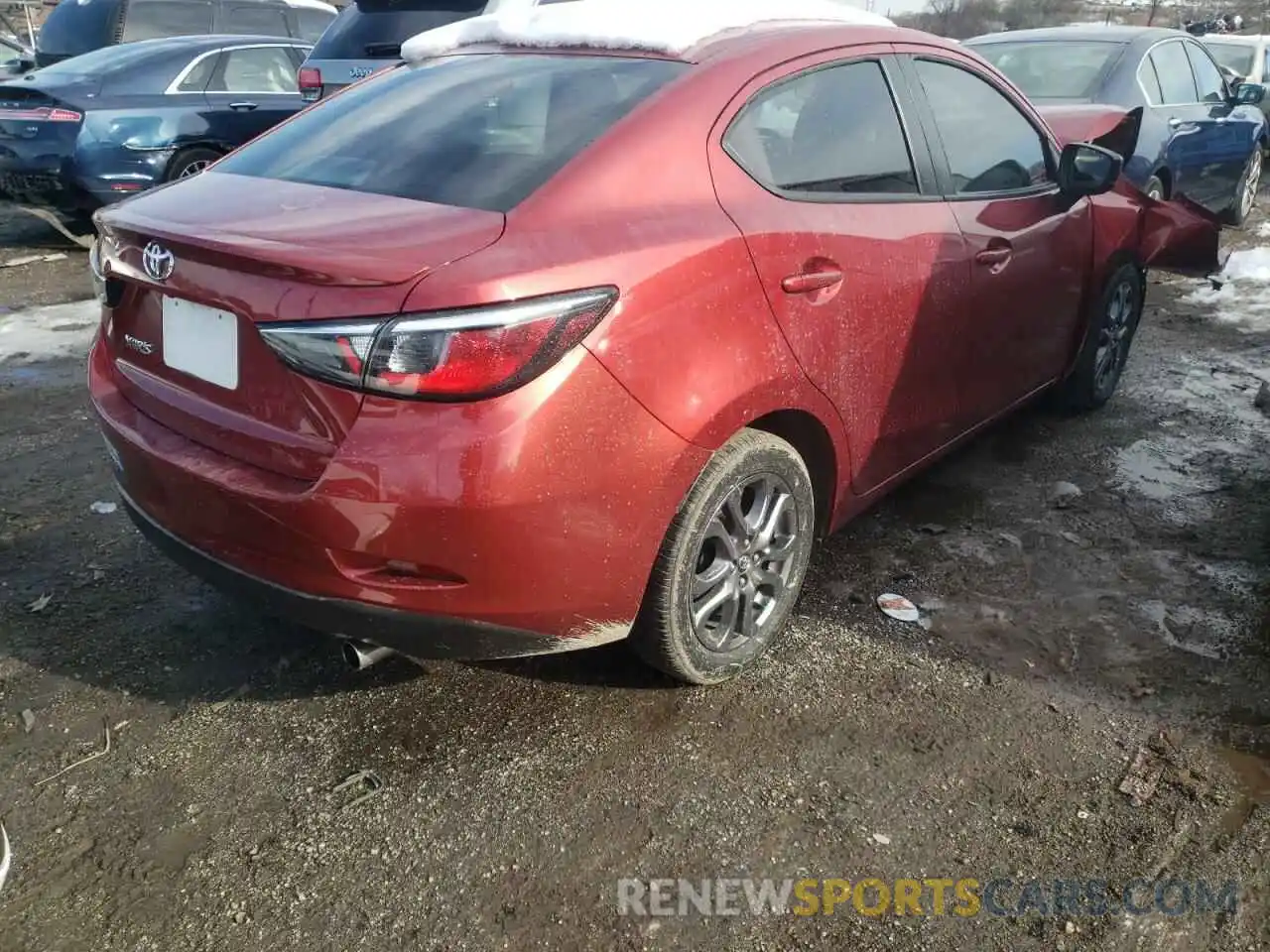 4 Фотография поврежденного автомобиля 3MYDLBYV3KY512463 TOYOTA YARIS 2019