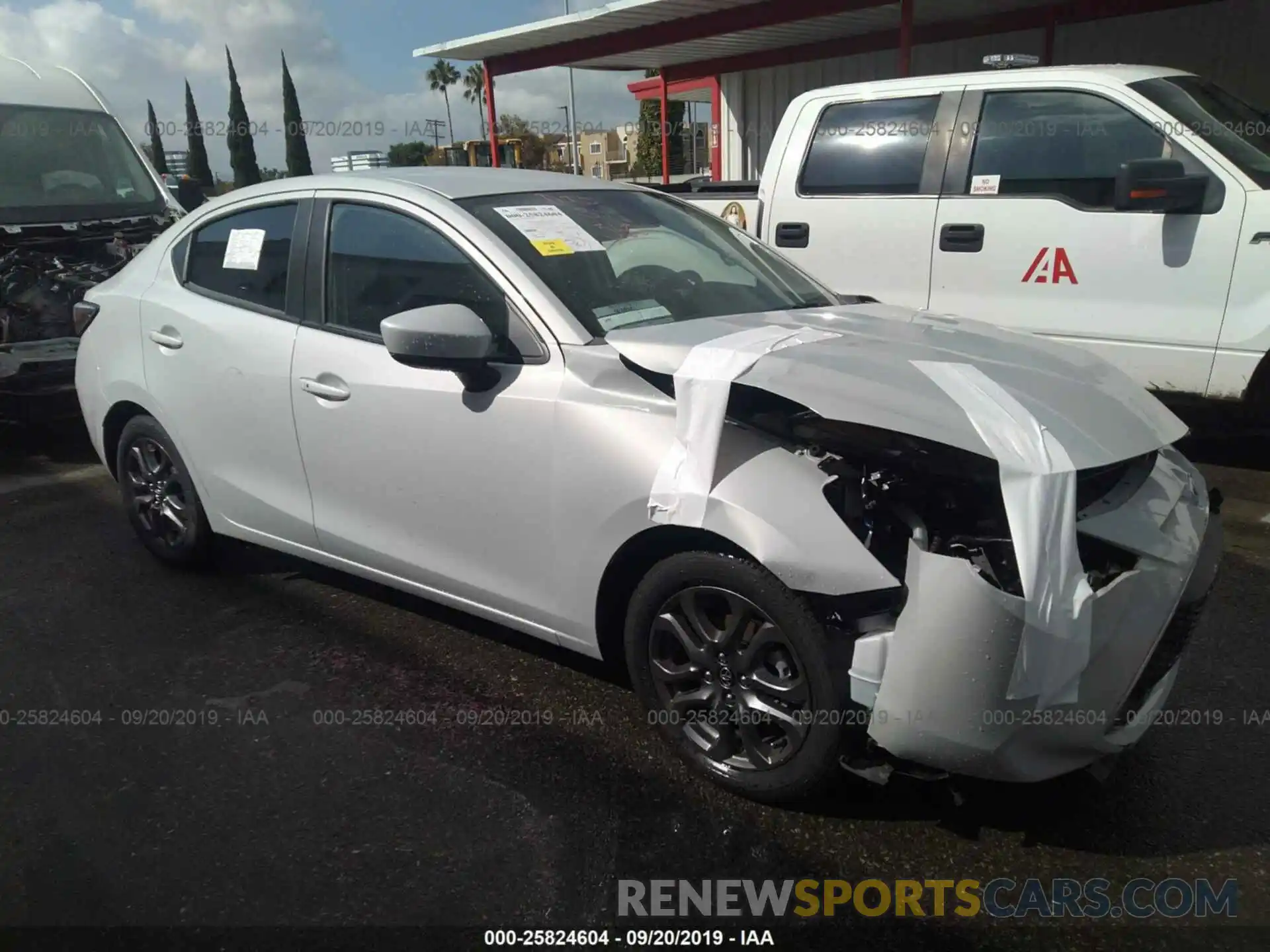 1 Photograph of a damaged car 3MYDLBYV3KY512706 TOYOTA YARIS 2019