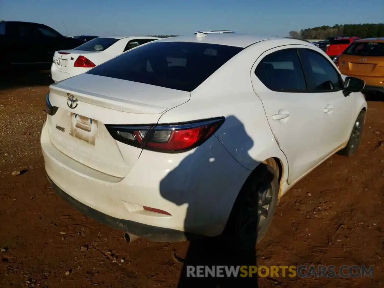 4 Photograph of a damaged car 3MYDLBYV3KY513774 TOYOTA YARIS 2019