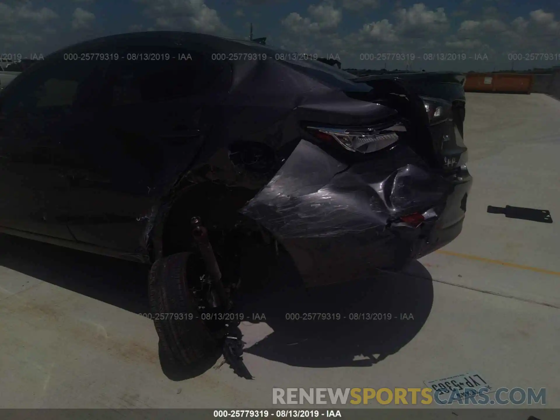 6 Photograph of a damaged car 3MYDLBYV3KY514939 TOYOTA YARIS 2019