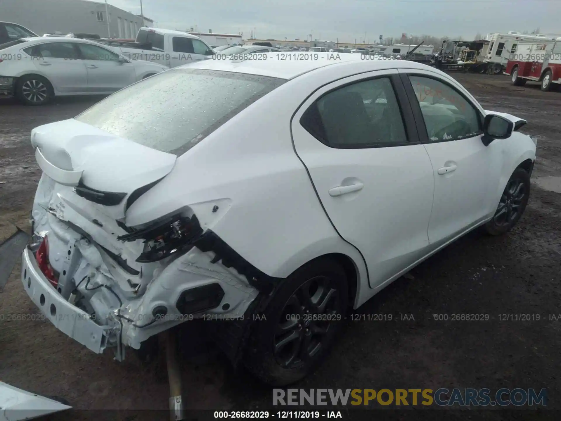 4 Фотография поврежденного автомобиля 3MYDLBYV3KY515122 TOYOTA YARIS 2019