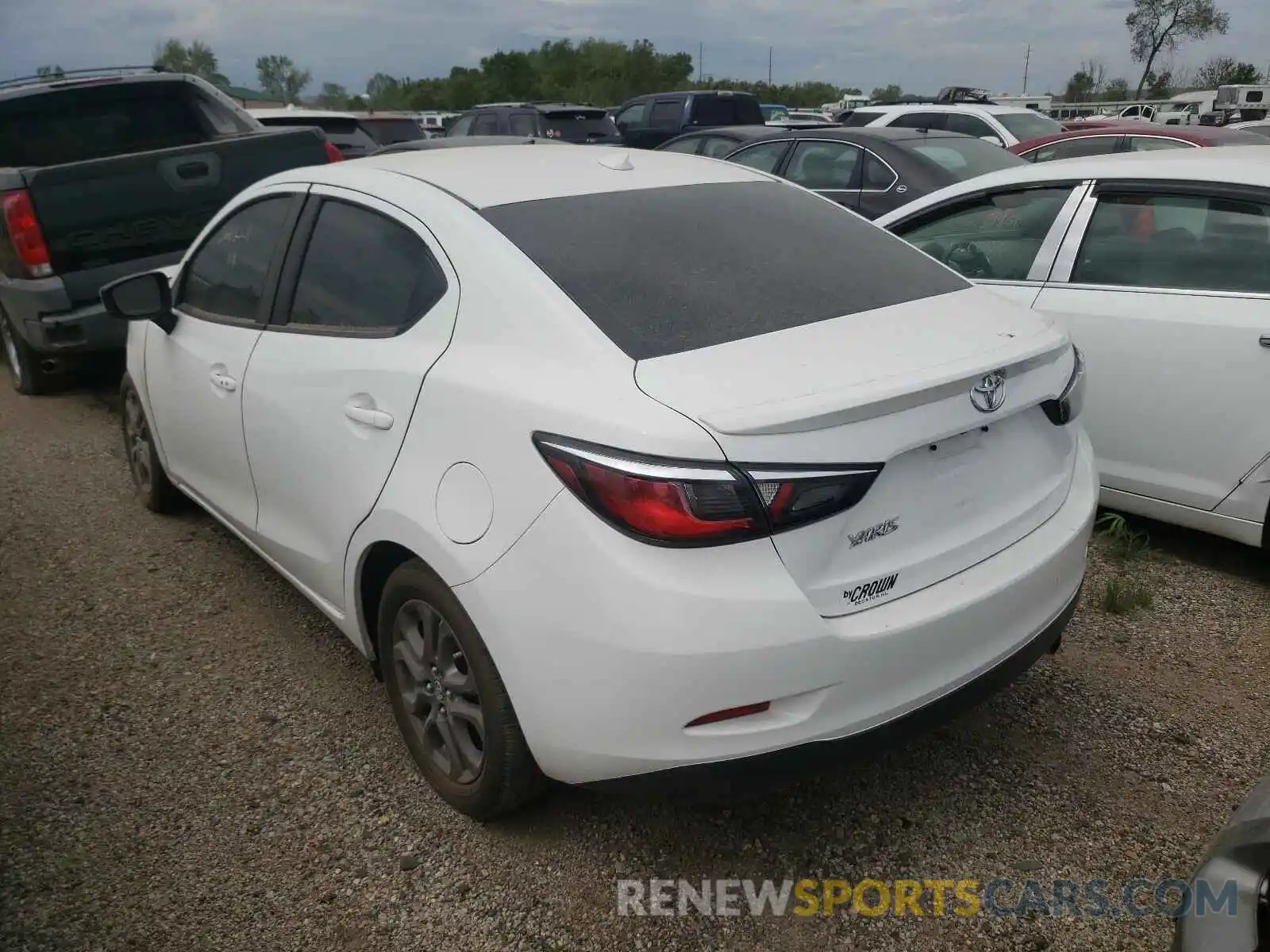 3 Photograph of a damaged car 3MYDLBYV3KY515444 TOYOTA YARIS 2019