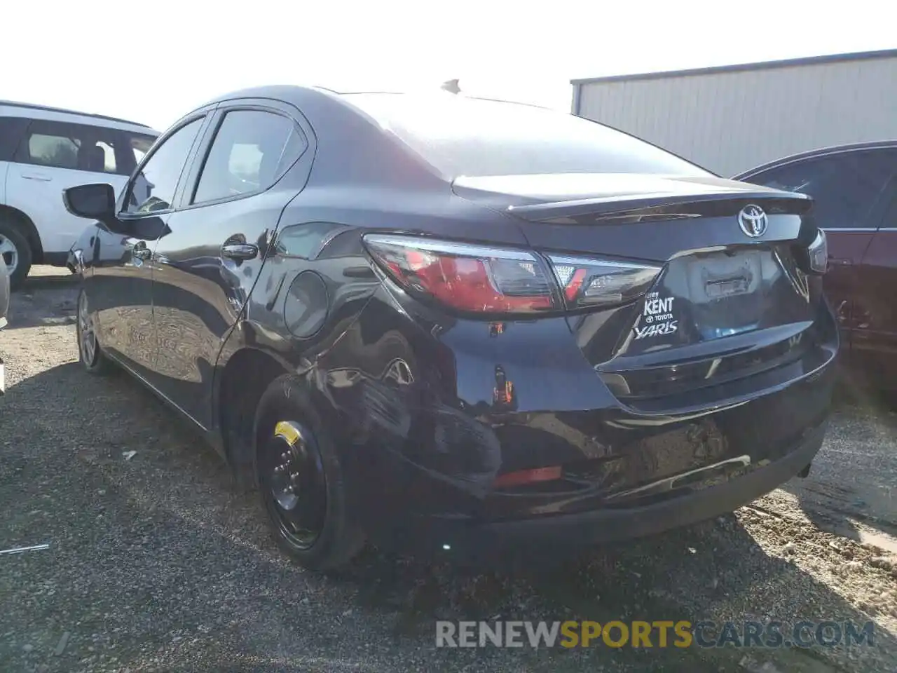 3 Photograph of a damaged car 3MYDLBYV3KY516061 TOYOTA YARIS 2019