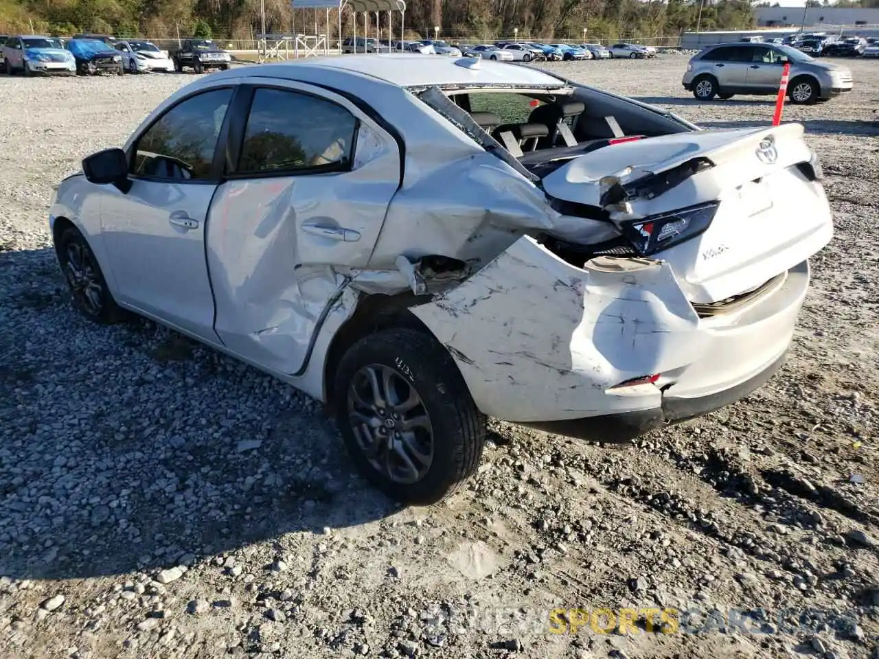 3 Photograph of a damaged car 3MYDLBYV3KY516755 TOYOTA YARIS 2019