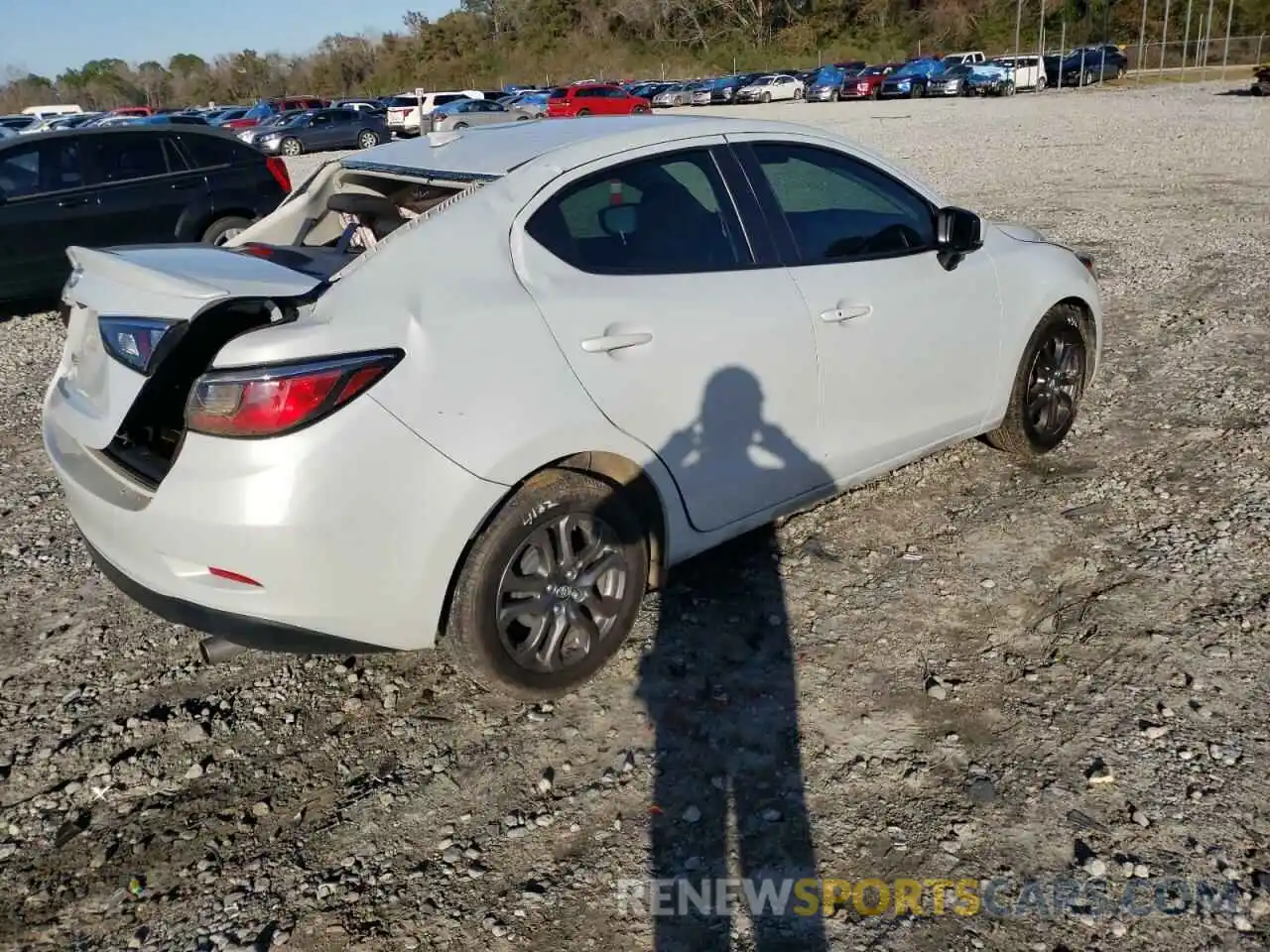 4 Photograph of a damaged car 3MYDLBYV3KY516755 TOYOTA YARIS 2019