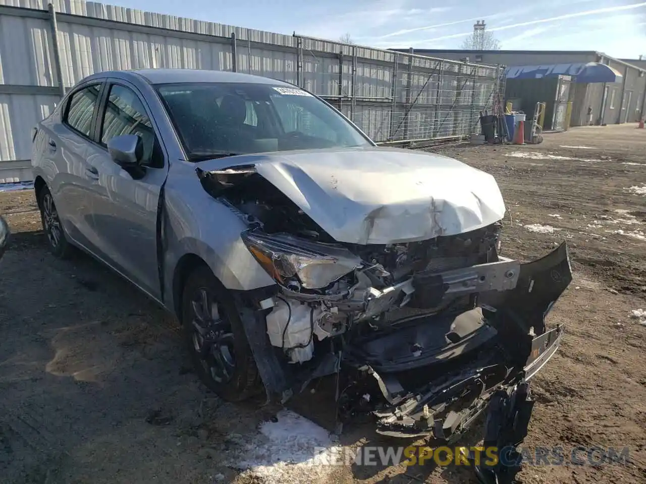 1 Photograph of a damaged car 3MYDLBYV3KY516853 TOYOTA YARIS 2019