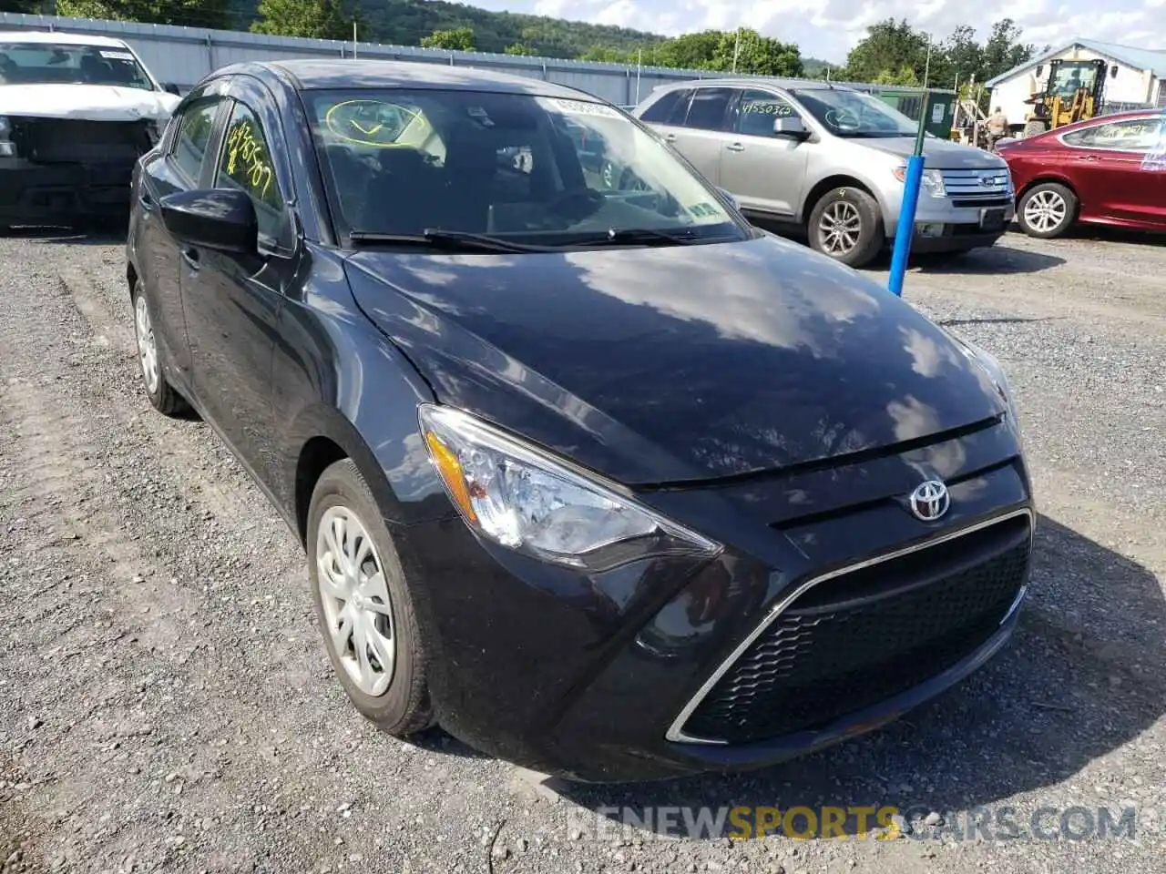 1 Photograph of a damaged car 3MYDLBYV3KY517128 TOYOTA YARIS 2019