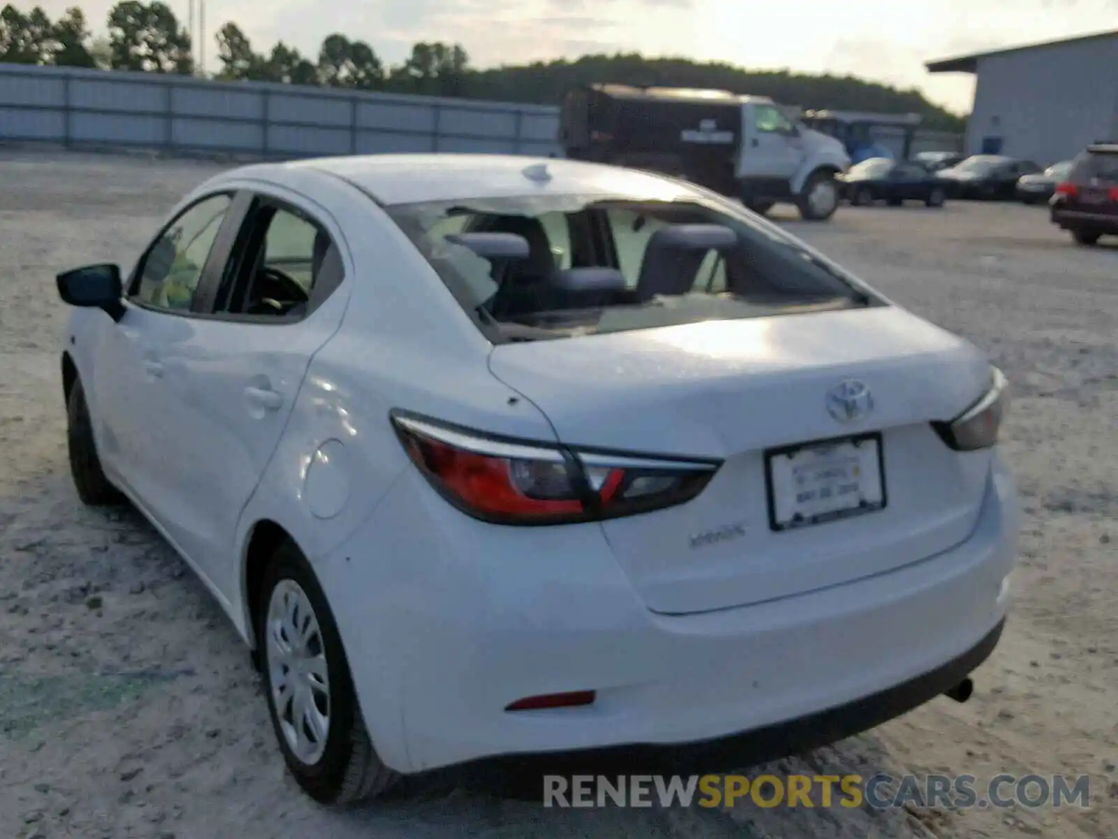 3 Photograph of a damaged car 3MYDLBYV3KY518005 TOYOTA YARIS 2019