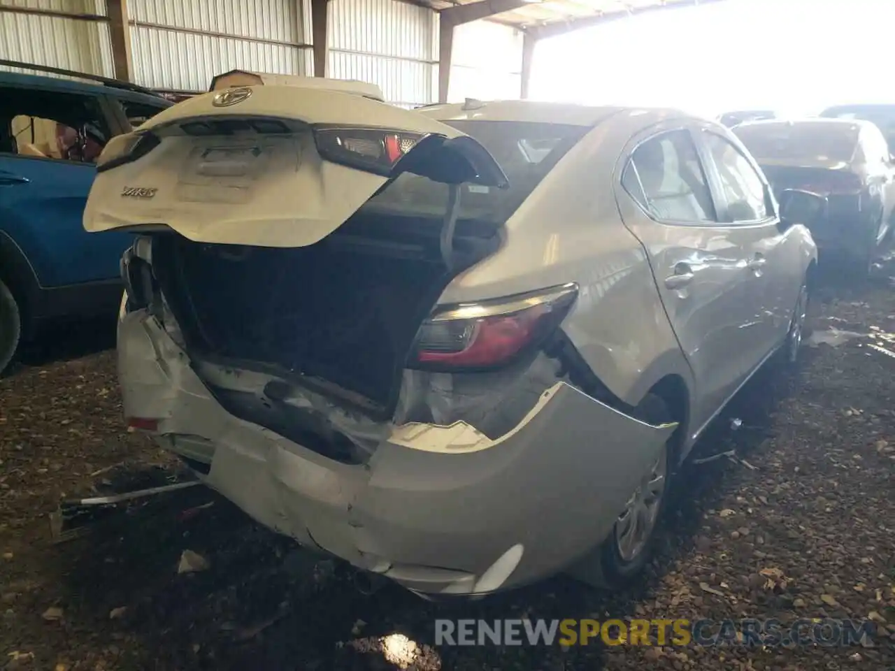 4 Photograph of a damaged car 3MYDLBYV3KY519445 TOYOTA YARIS 2019