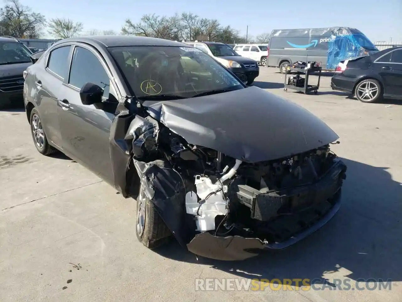 1 Photograph of a damaged car 3MYDLBYV3KY519980 TOYOTA YARIS 2019