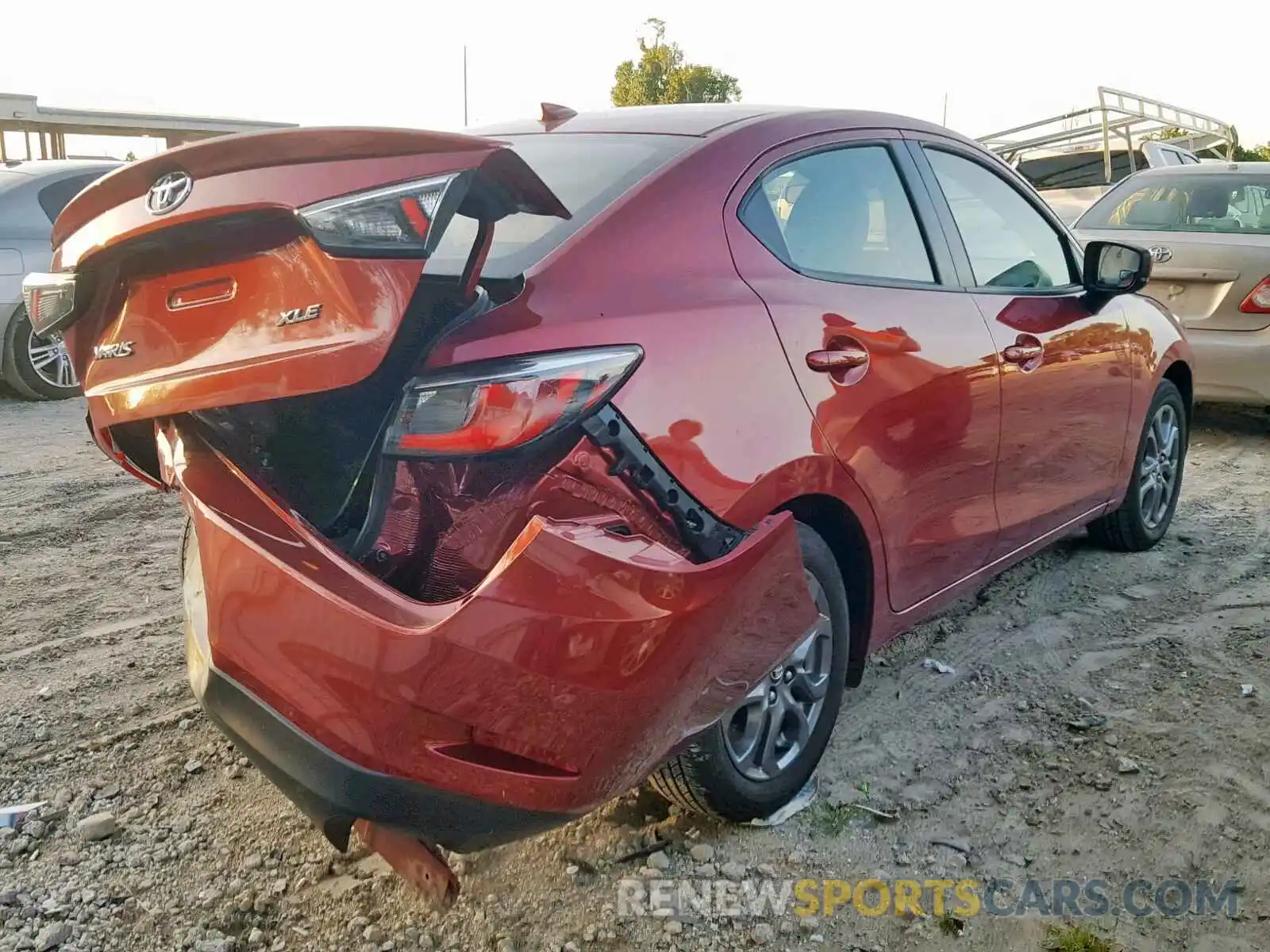 4 Photograph of a damaged car 3MYDLBYV3KY520353 TOYOTA YARIS 2019