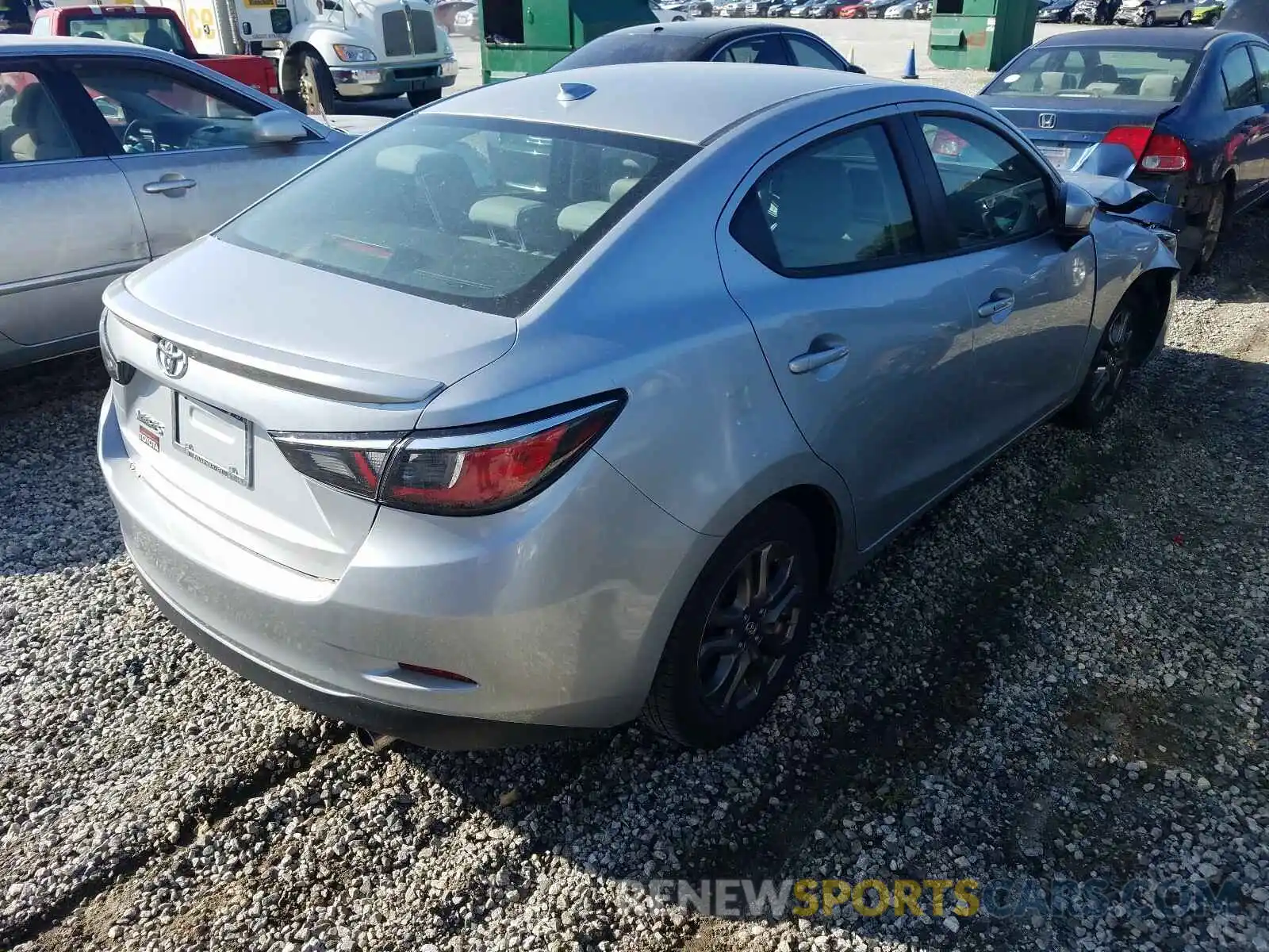 3 Photograph of a damaged car 3MYDLBYV3KY520451 TOYOTA YARIS 2019