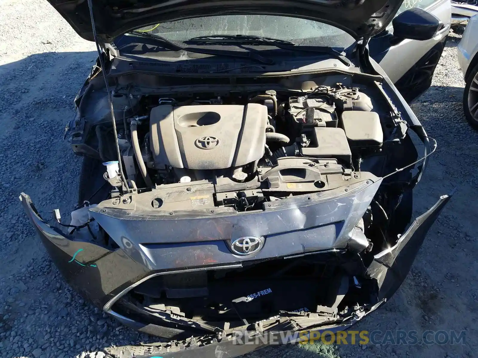 7 Photograph of a damaged car 3MYDLBYV3KY524533 TOYOTA YARIS 2019