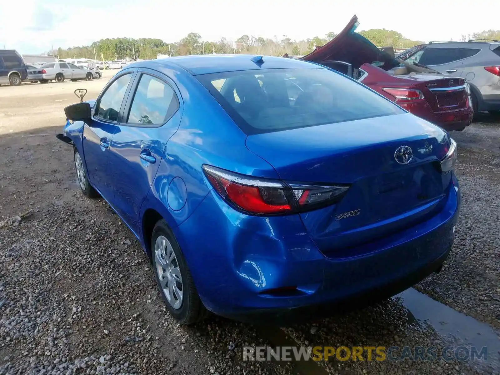 3 Photograph of a damaged car 3MYDLBYV3KY525455 TOYOTA YARIS 2019