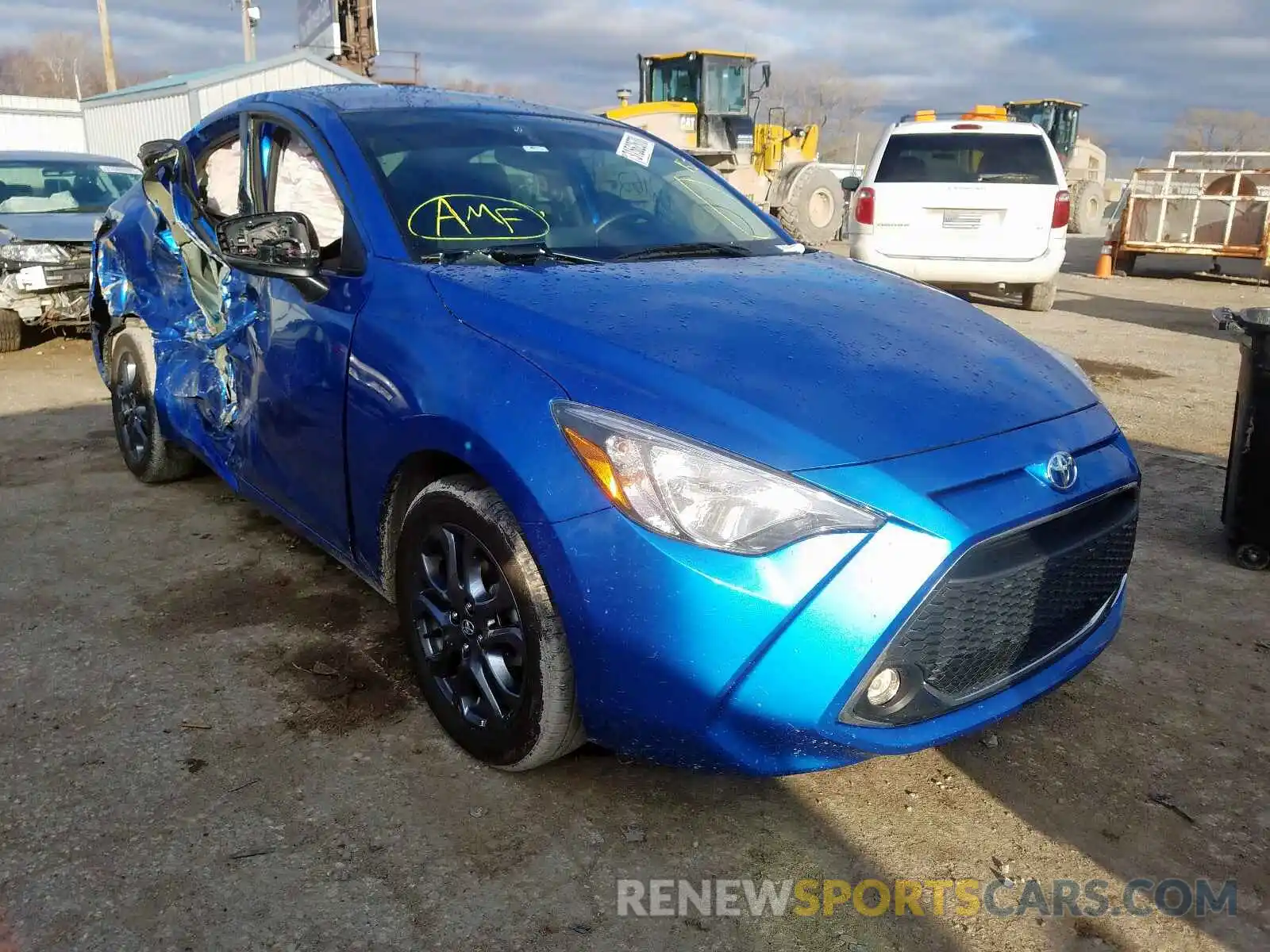 1 Photograph of a damaged car 3MYDLBYV3KY526055 TOYOTA YARIS 2019