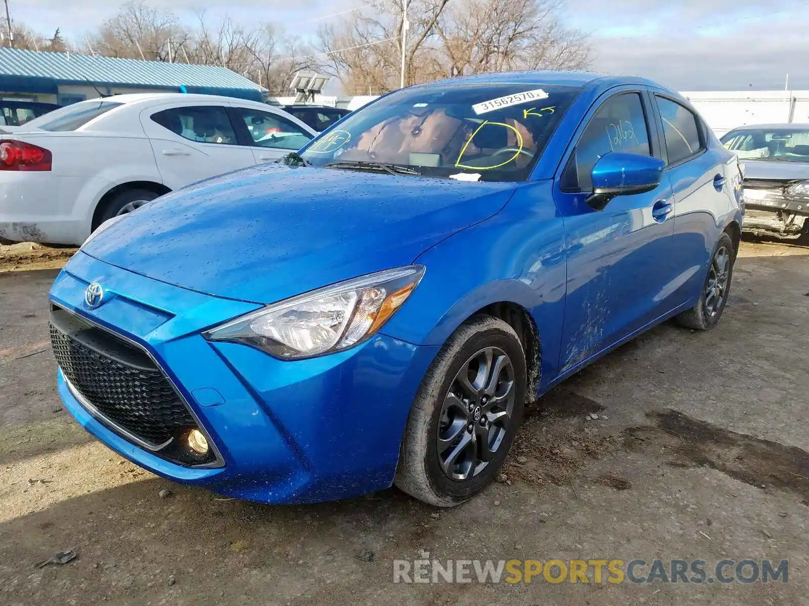 2 Photograph of a damaged car 3MYDLBYV3KY526055 TOYOTA YARIS 2019