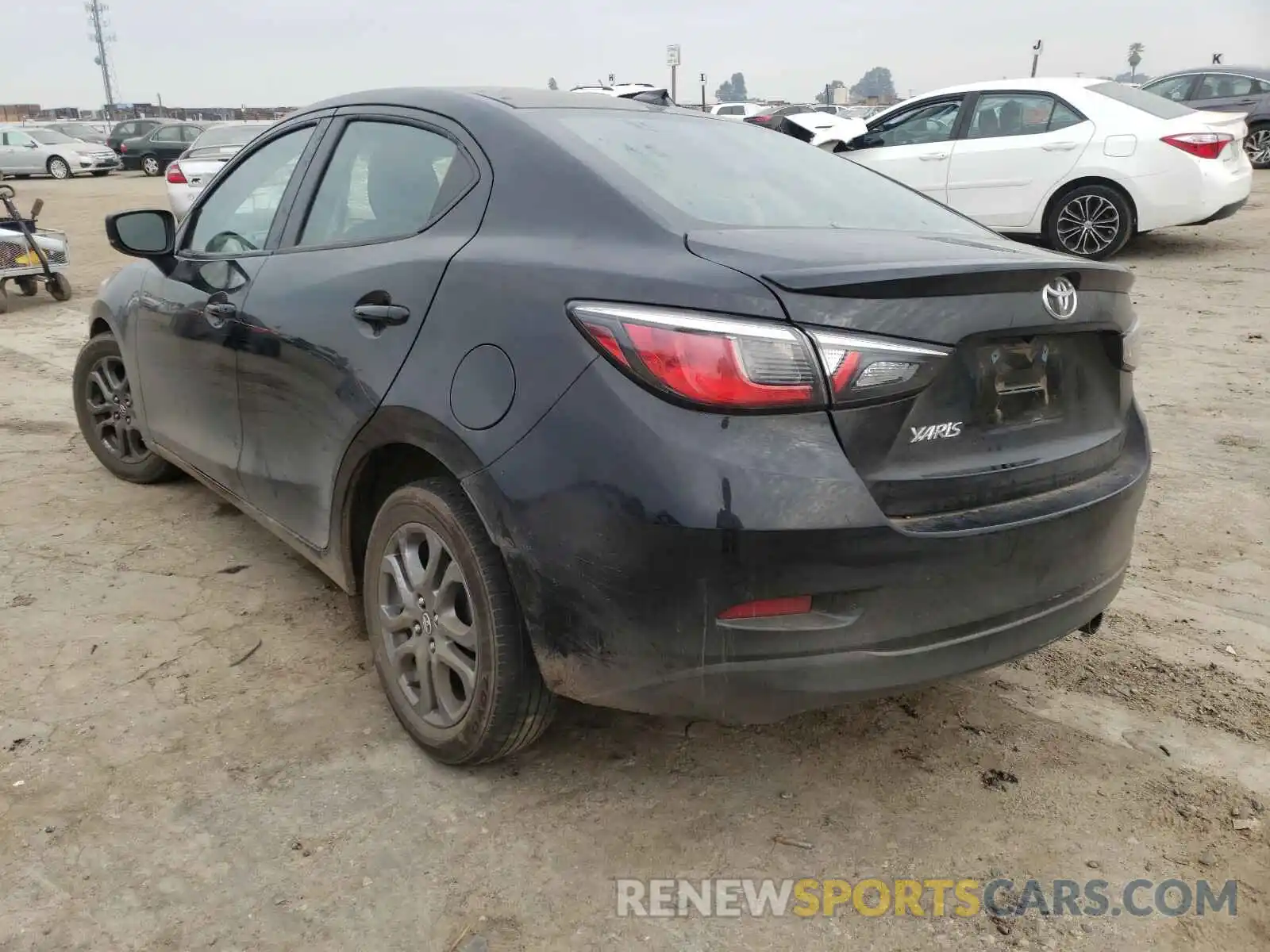 3 Photograph of a damaged car 3MYDLBYV3KY527142 TOYOTA YARIS 2019