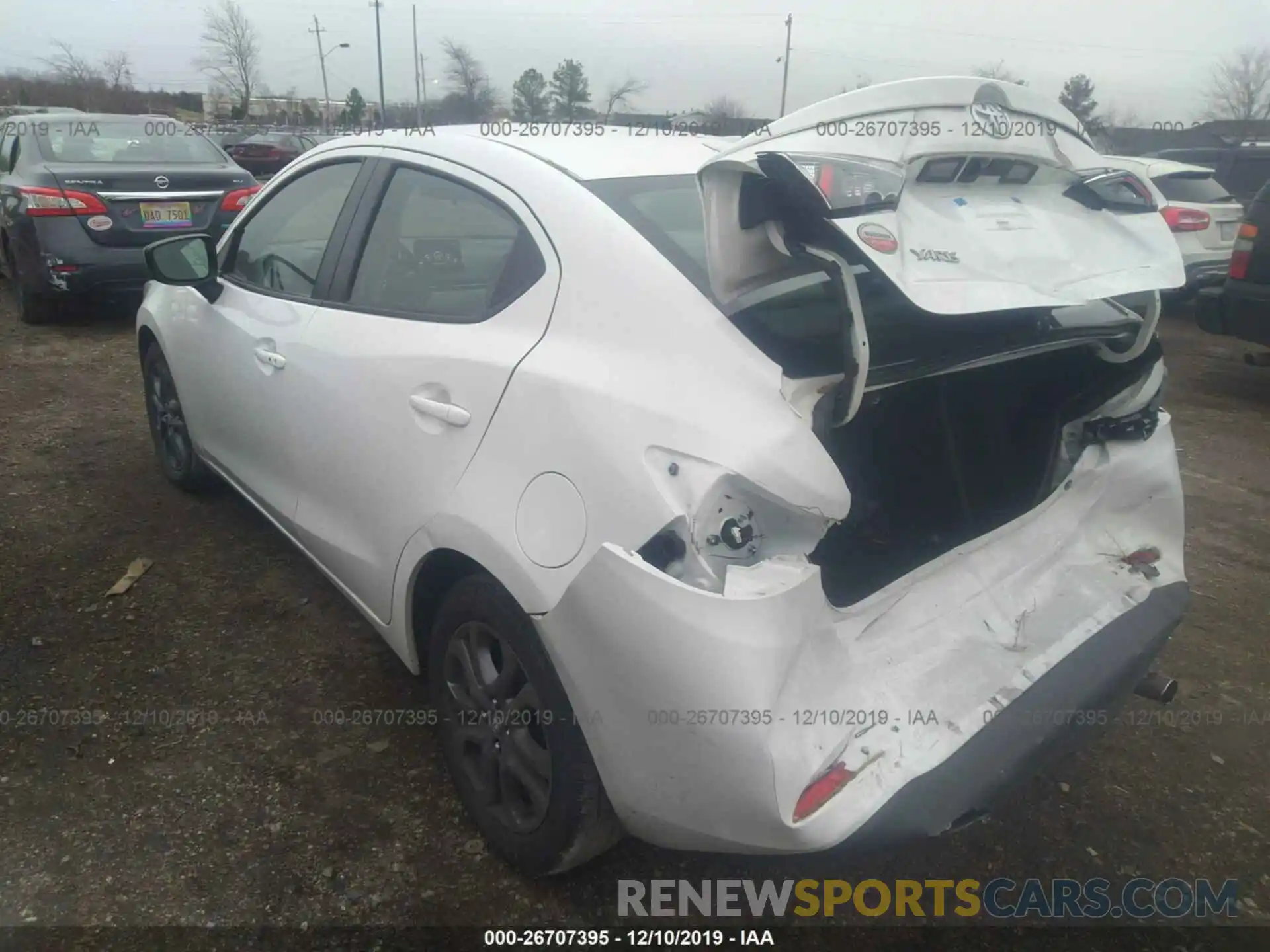 3 Photograph of a damaged car 3MYDLBYV3KY527173 TOYOTA YARIS 2019