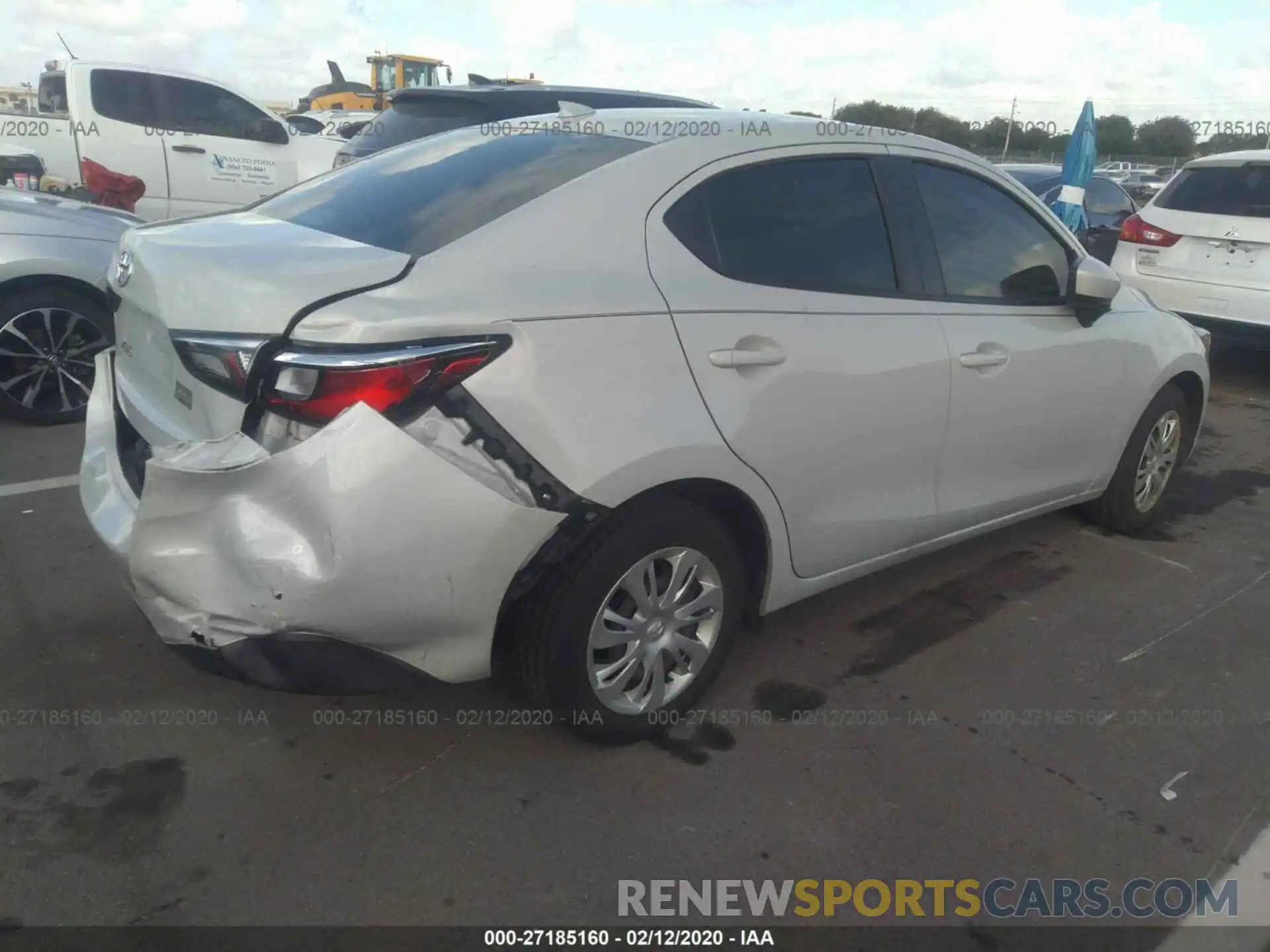 4 Photograph of a damaged car 3MYDLBYV4KY504016 TOYOTA YARIS 2019