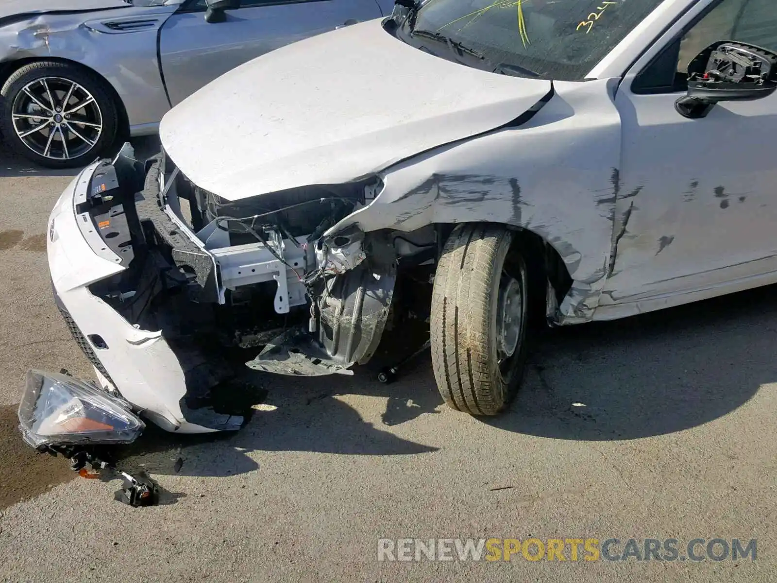 10 Photograph of a damaged car 3MYDLBYV4KY505117 TOYOTA YARIS 2019