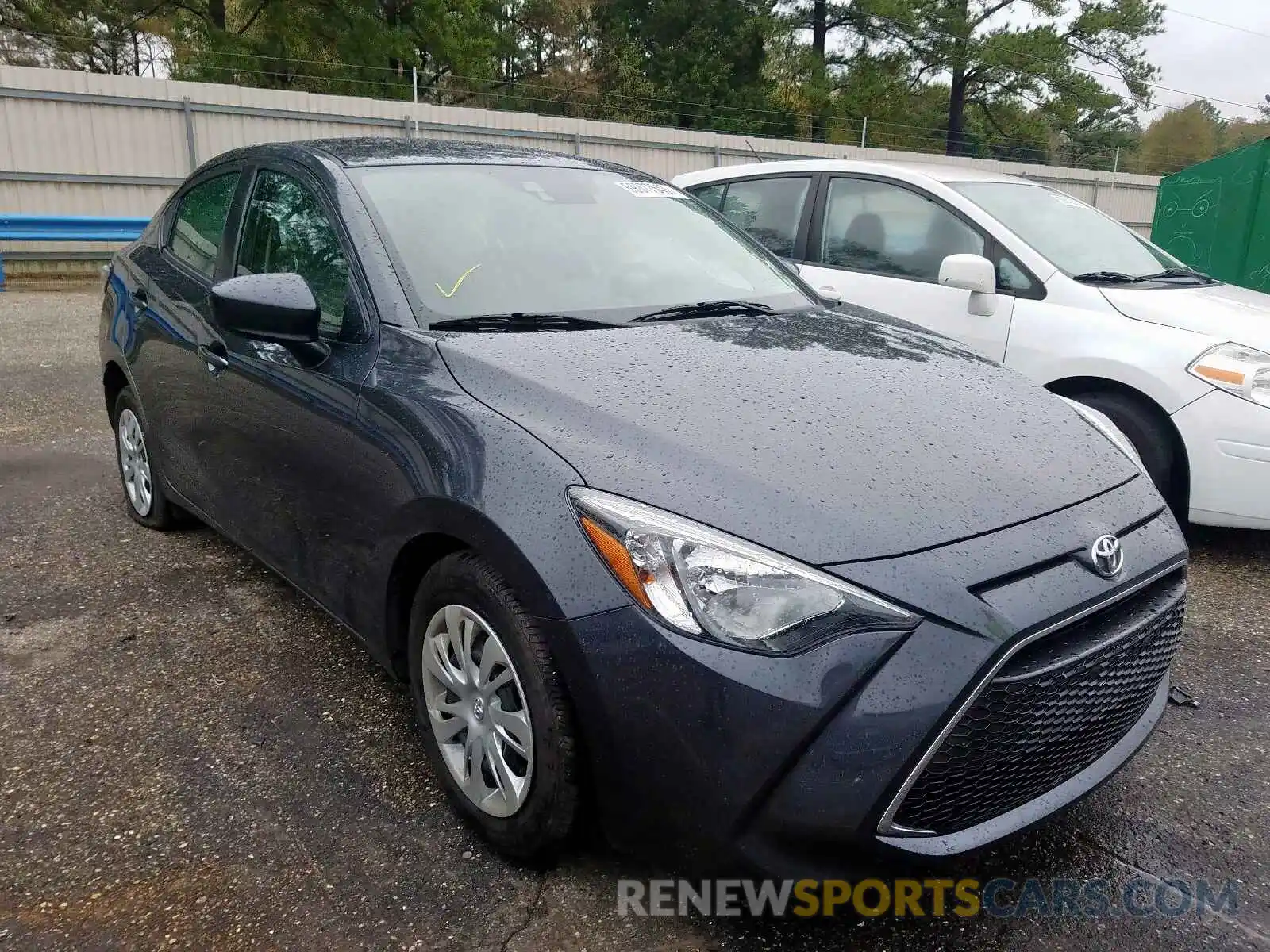 1 Photograph of a damaged car 3MYDLBYV4KY505229 TOYOTA YARIS 2019