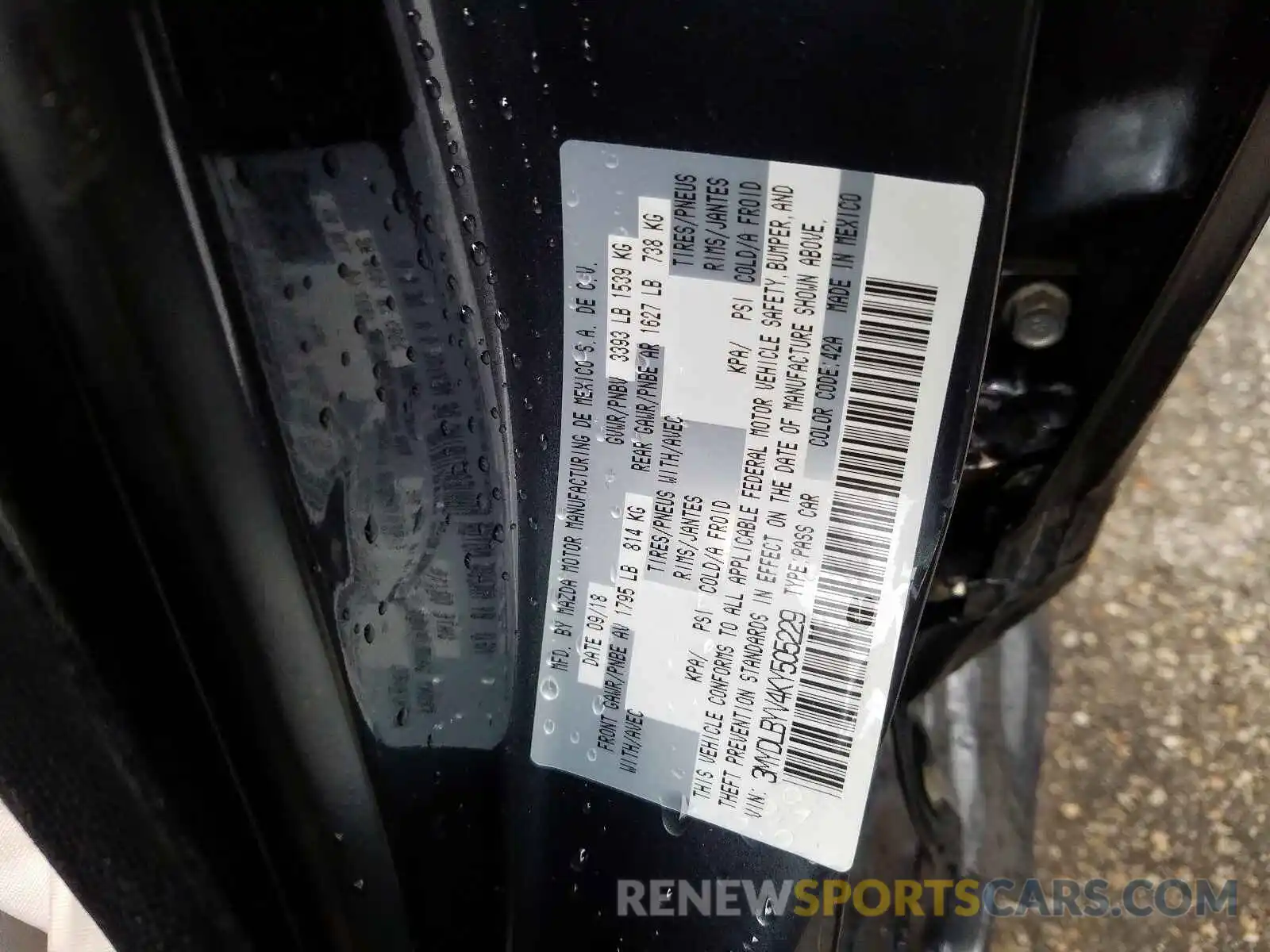 10 Photograph of a damaged car 3MYDLBYV4KY505229 TOYOTA YARIS 2019