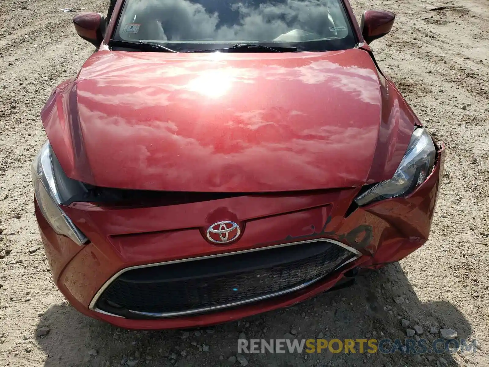 7 Photograph of a damaged car 3MYDLBYV4KY506090 TOYOTA YARIS 2019