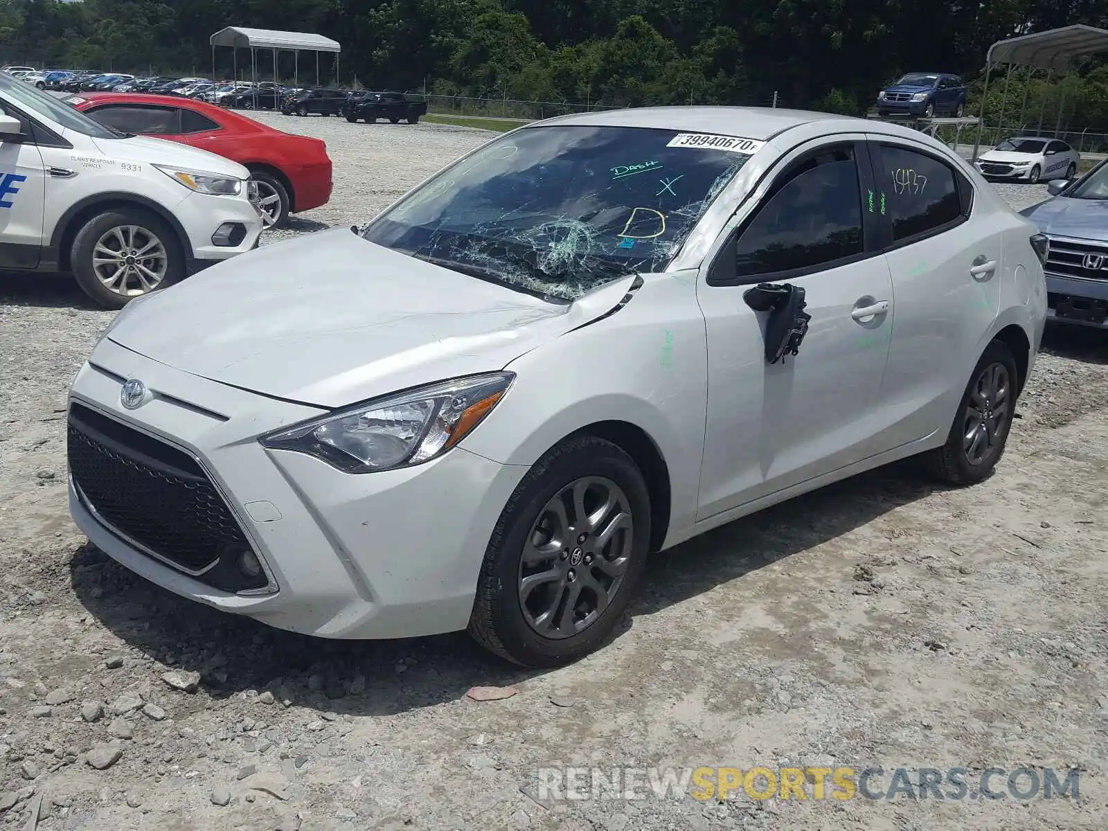 2 Photograph of a damaged car 3MYDLBYV4KY506722 TOYOTA YARIS 2019