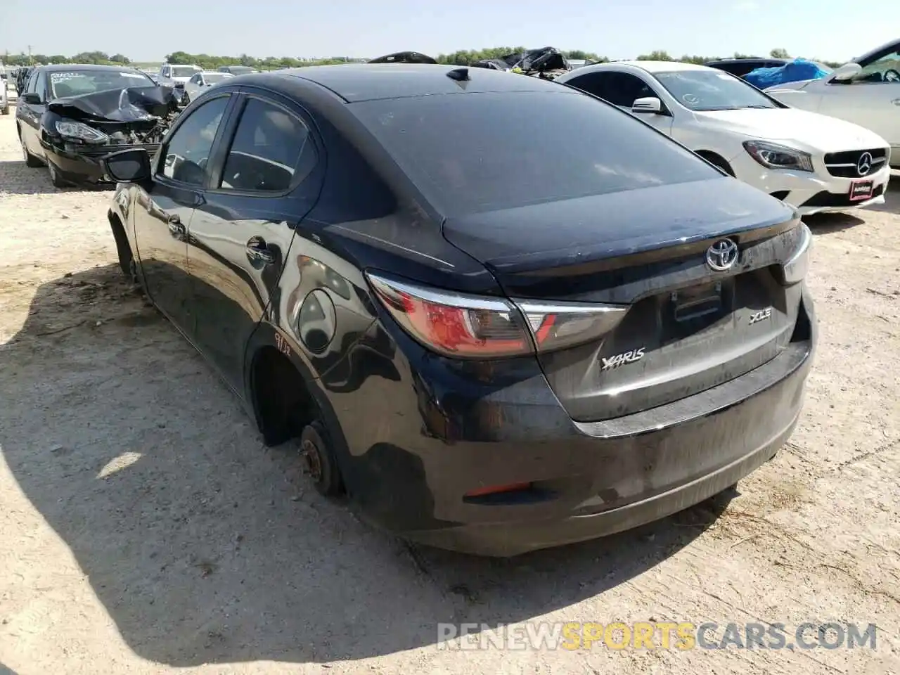 3 Photograph of a damaged car 3MYDLBYV4KY507935 TOYOTA YARIS 2019