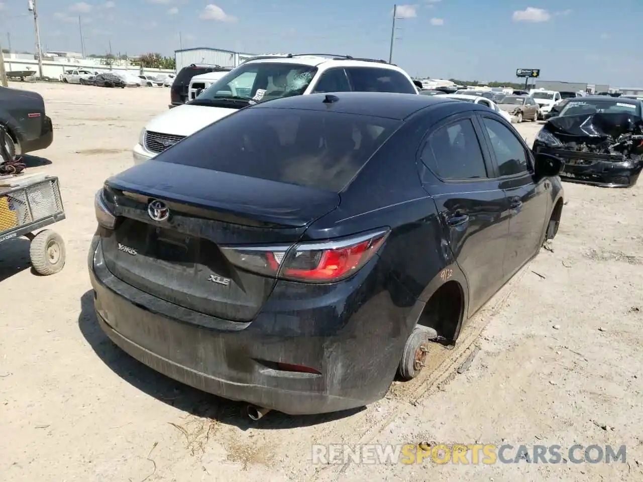 4 Photograph of a damaged car 3MYDLBYV4KY507935 TOYOTA YARIS 2019