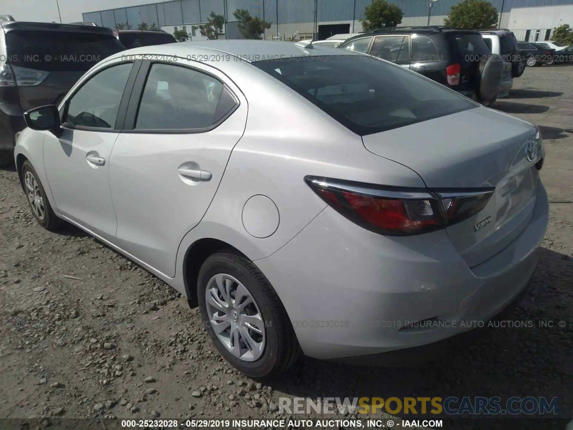 3 Photograph of a damaged car 3MYDLBYV4KY511340 TOYOTA YARIS 2019