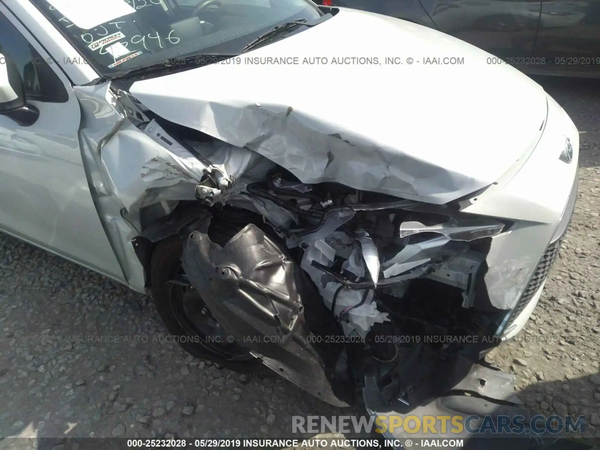 6 Photograph of a damaged car 3MYDLBYV4KY511340 TOYOTA YARIS 2019