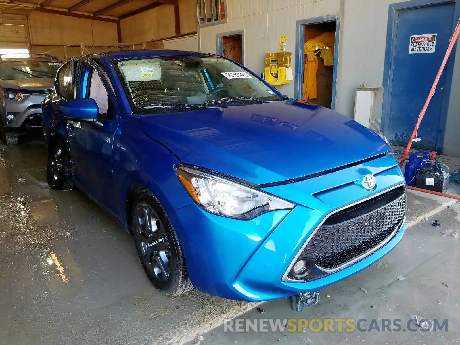 1 Photograph of a damaged car 3MYDLBYV4KY511838 TOYOTA YARIS 2019