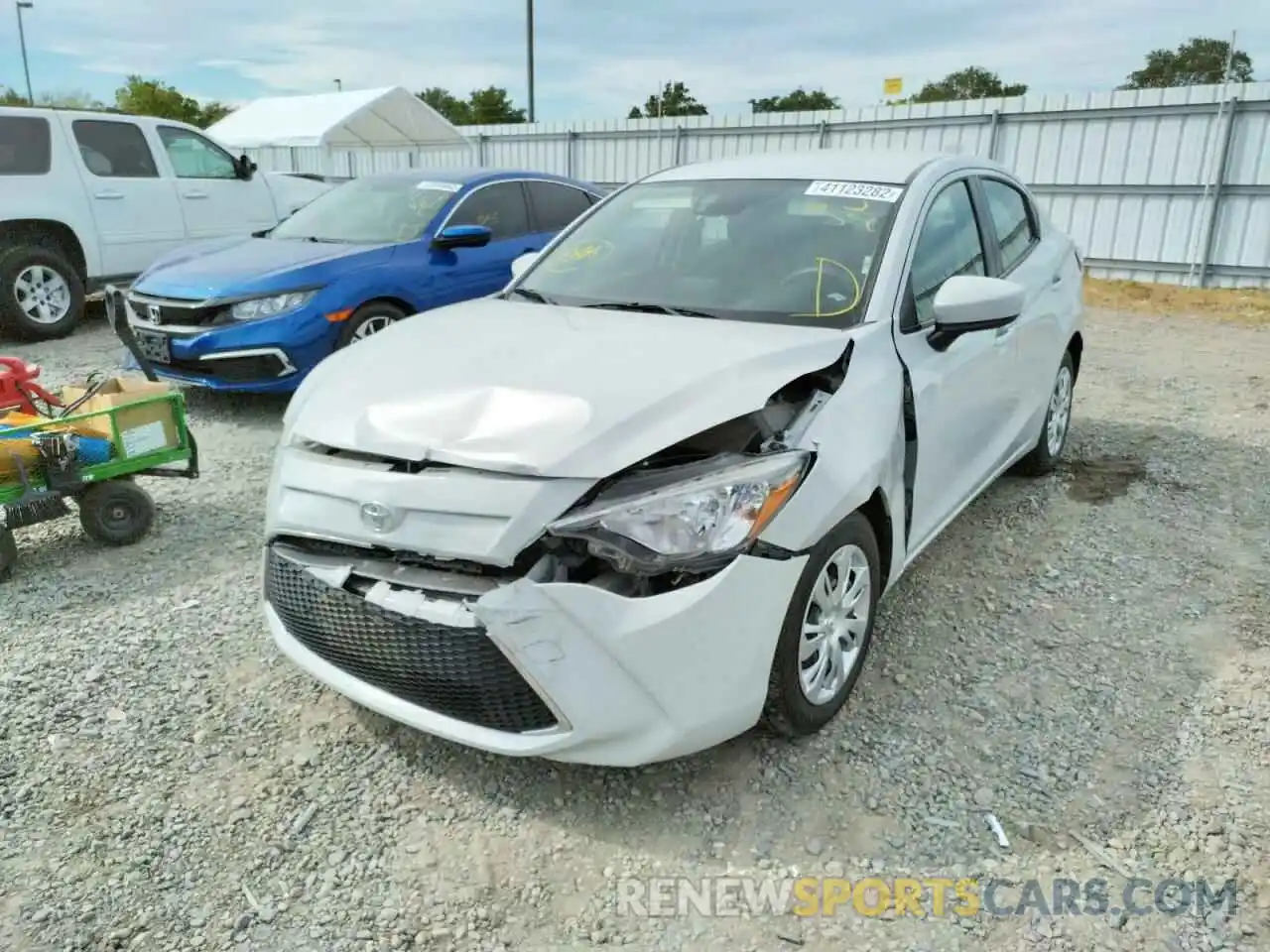 2 Photograph of a damaged car 3MYDLBYV4KY512732 TOYOTA YARIS 2019