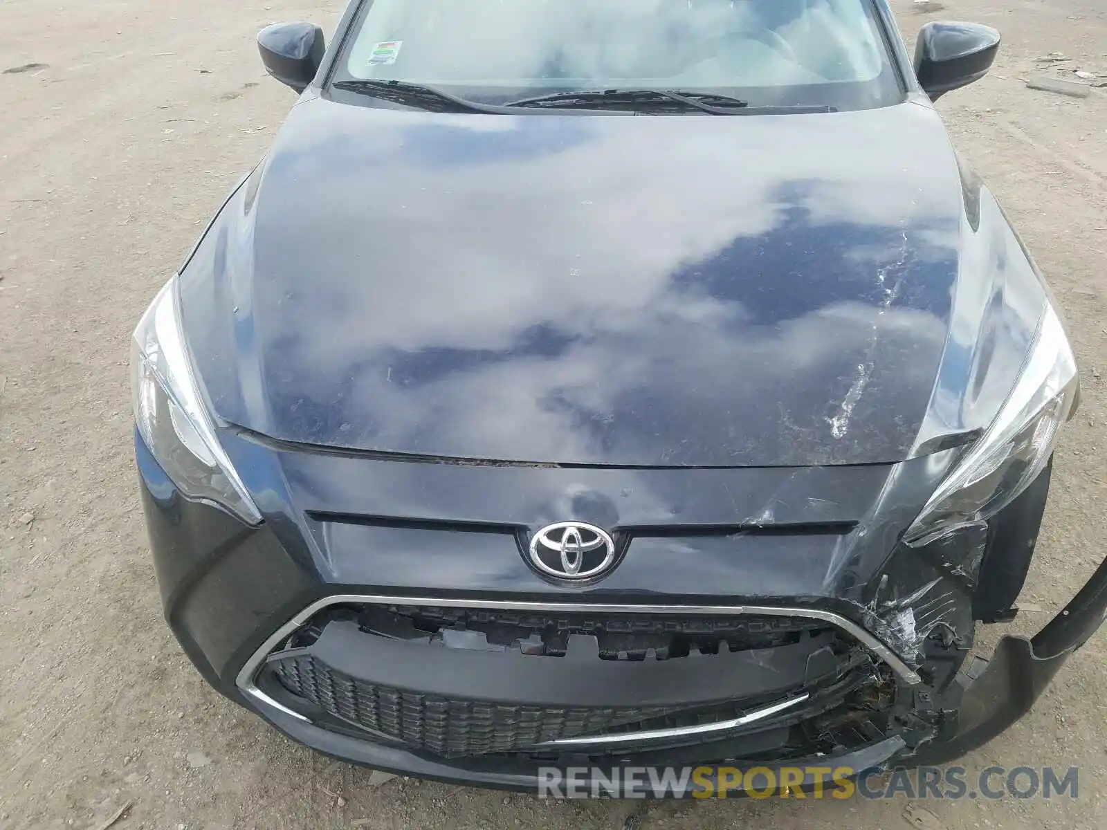 7 Photograph of a damaged car 3MYDLBYV4KY513184 TOYOTA YARIS 2019