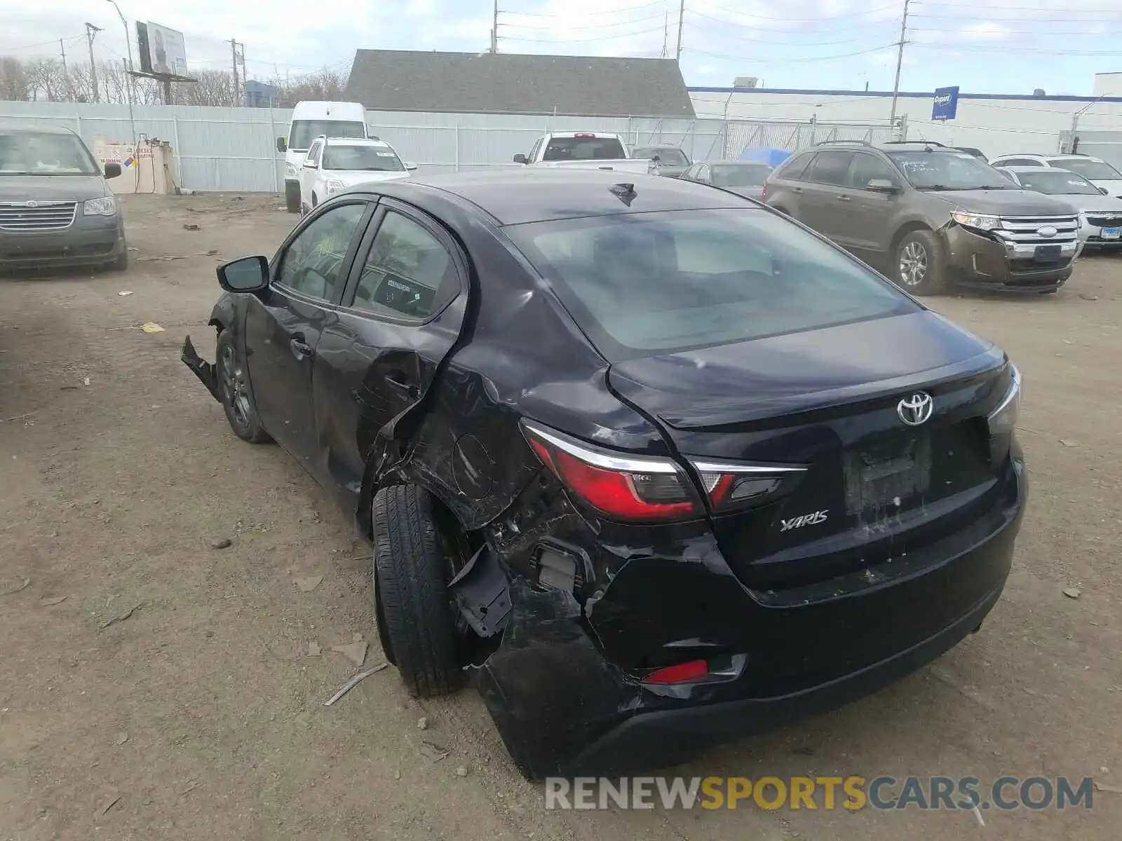 9 Photograph of a damaged car 3MYDLBYV4KY513184 TOYOTA YARIS 2019