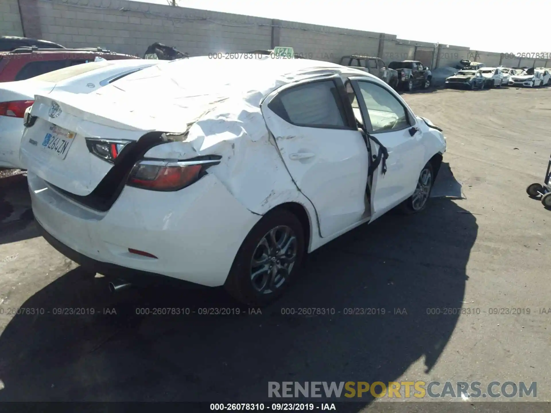 4 Photograph of a damaged car 3MYDLBYV4KY513931 TOYOTA YARIS 2019